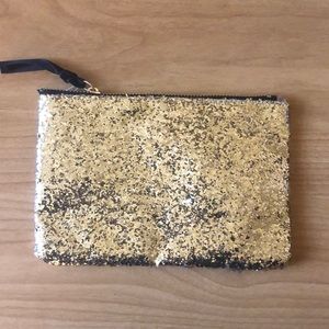 Clutch/ make up bag